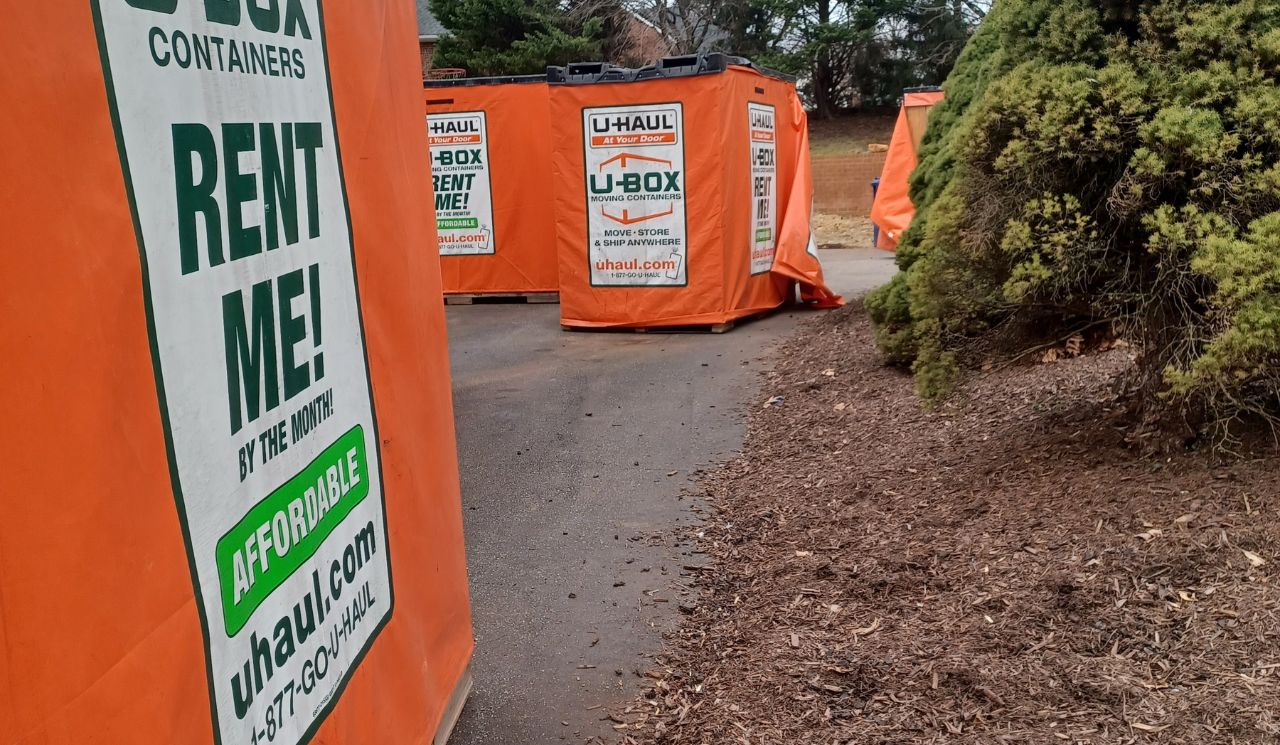 Apartment Grounds Cleaning